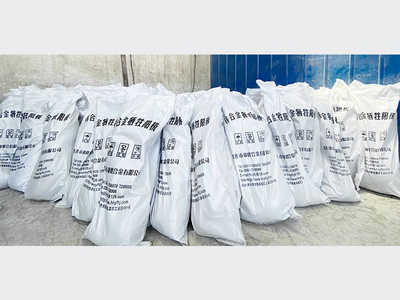 埋地管線，儲(chǔ)罐外壁及其它地下金屬結(jié)構(gòu)常用犧牲陽極